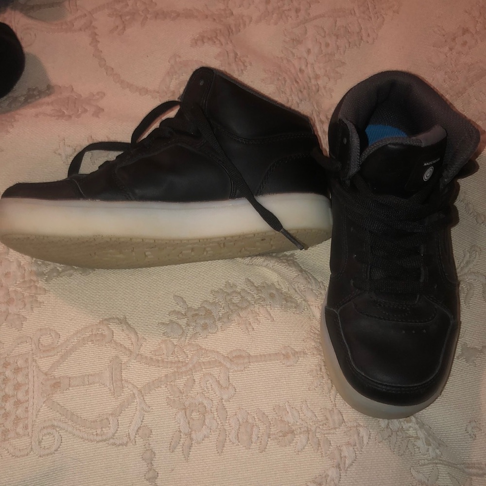 Sketchers light up shoes